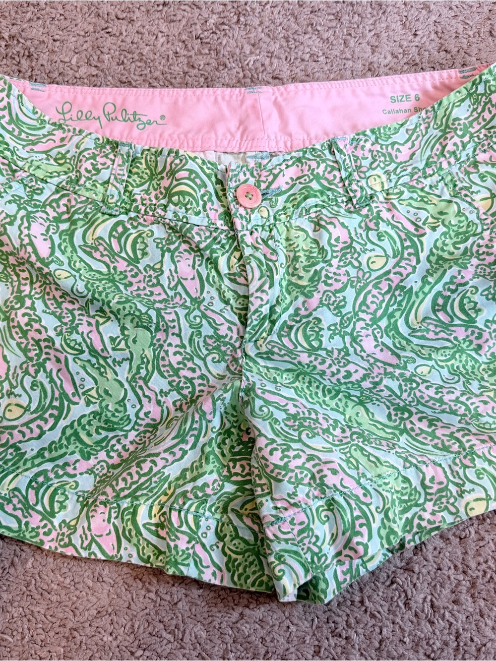 Lilly Pulitzer - 2010s Pink and Green Alligator Print - Callahan Short - Cotton